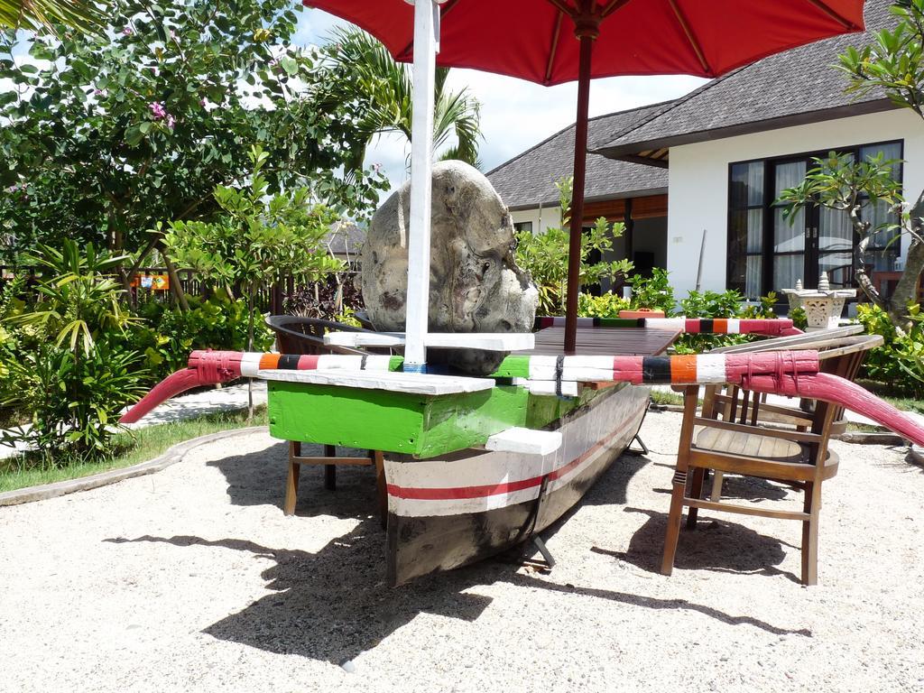Taman Dewi Sri Villa Et Bungalow Pemuteran Exteriér fotografie