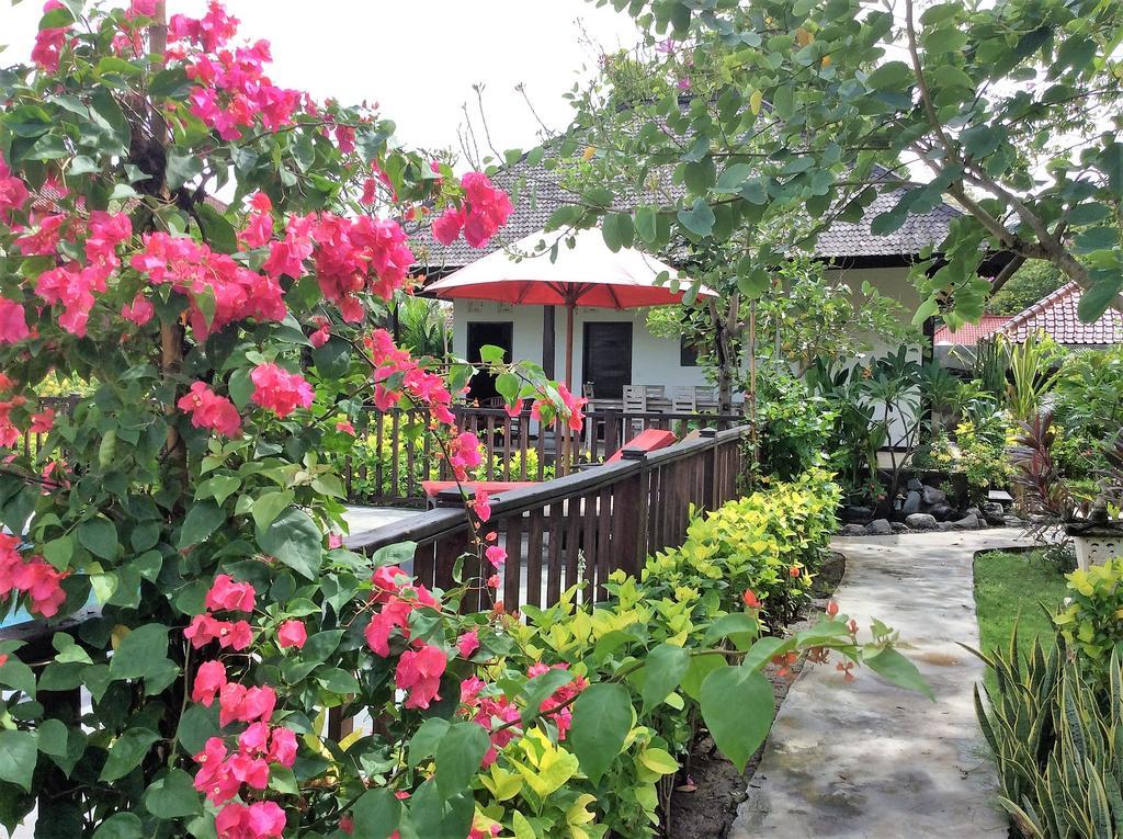 Taman Dewi Sri Villa Et Bungalow Pemuteran Exteriér fotografie