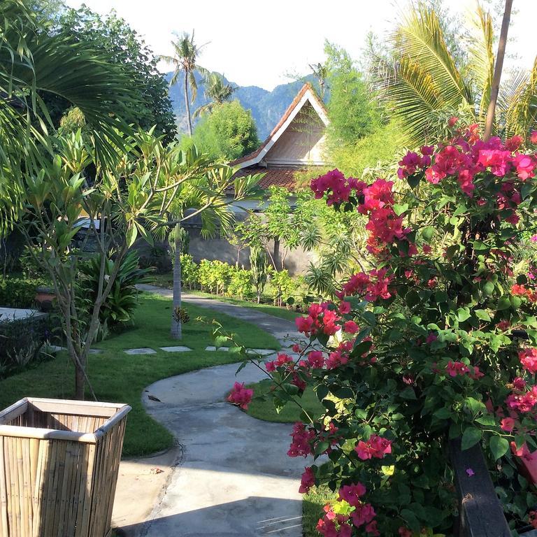 Taman Dewi Sri Villa Et Bungalow Pemuteran Exteriér fotografie