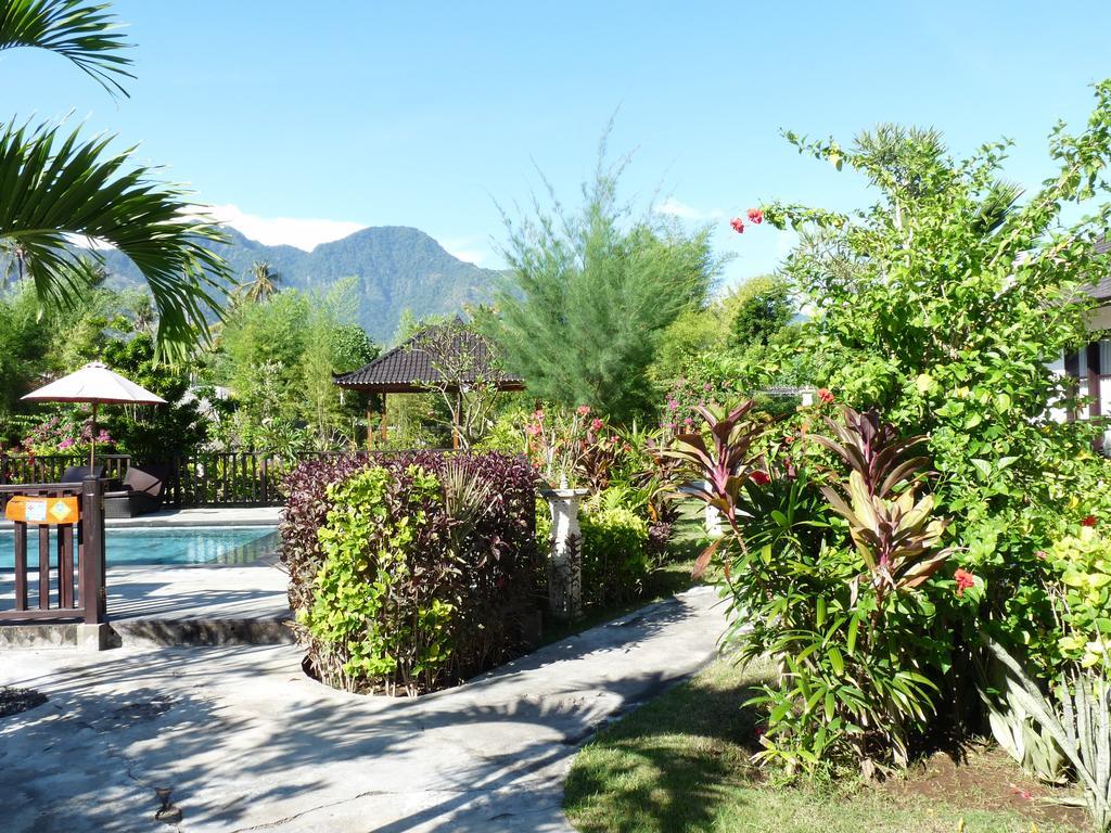 Taman Dewi Sri Villa Et Bungalow Pemuteran Exteriér fotografie